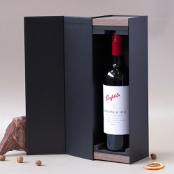 Футляр с гравировкой под бутылку для вина или шампанского "Совиньон"